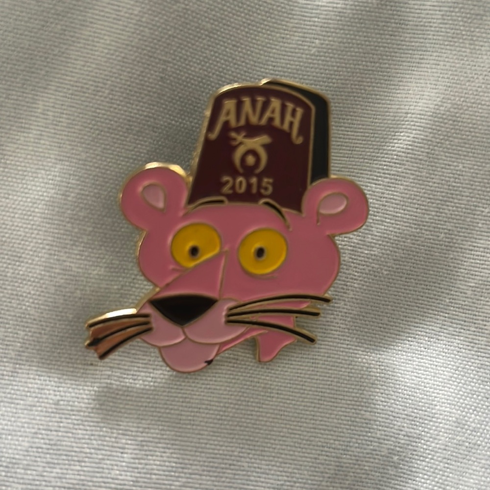 Vintage Pink panther Anah Shriner’s Temple Pin